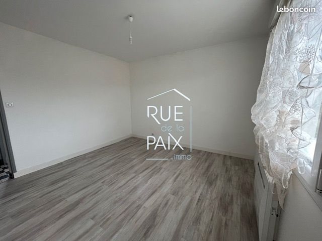 Maison à louer, 63m², Loudun