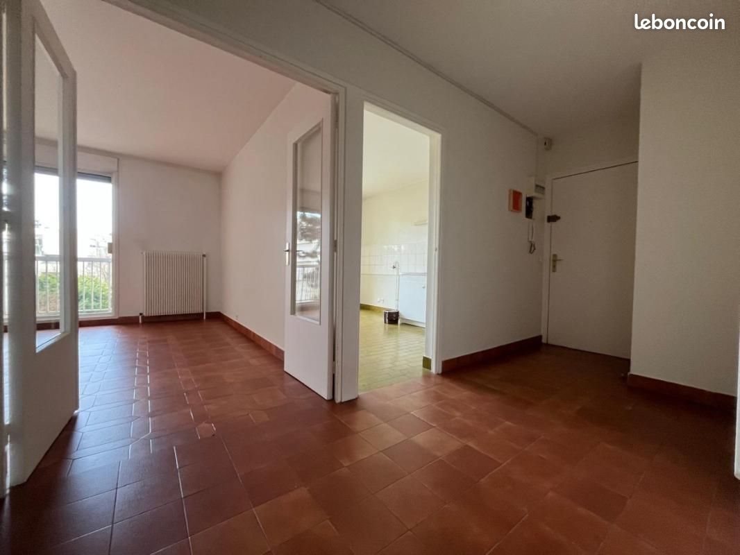 Appartement à louer, 83m², Tassin-la-Demi-Lune