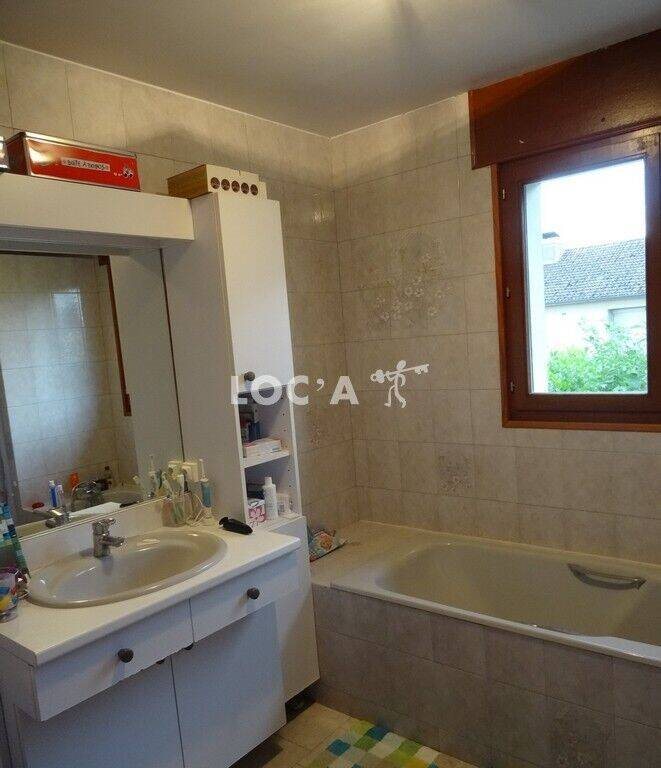 Maison à louer, 114m², Saint-Julien