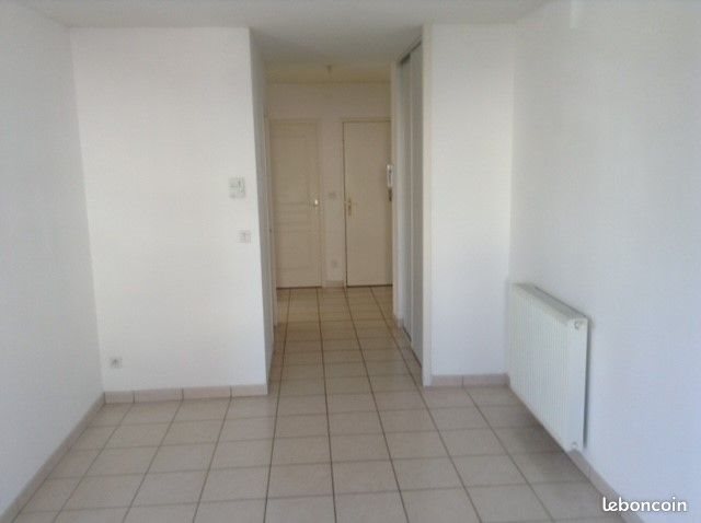 Appartement à louer, 69m², Unieux