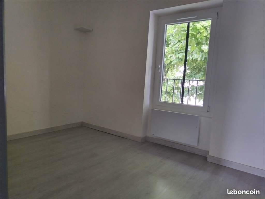 Appartement à louer, 43m², Valréas