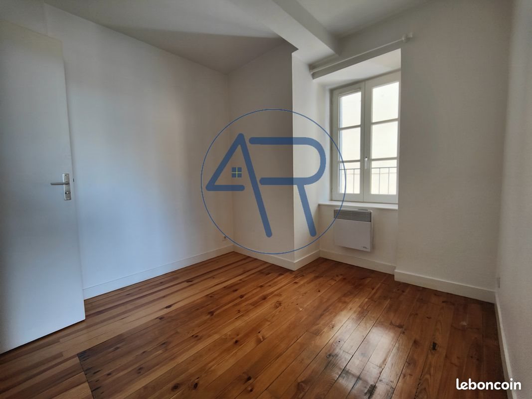Appartement à louer, 25m², Brioude