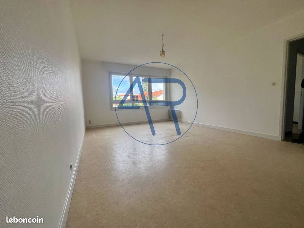 Appartement à louer, 78m², Brioude