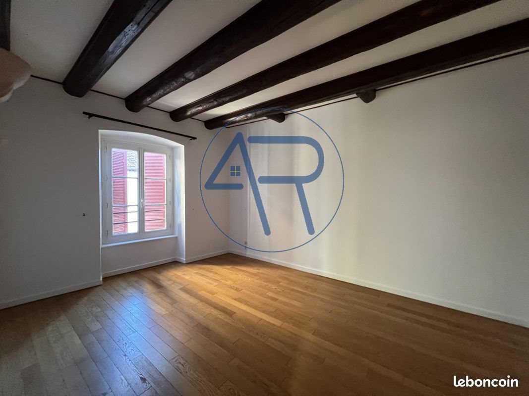 Appartement à louer, 128m², Brioude
