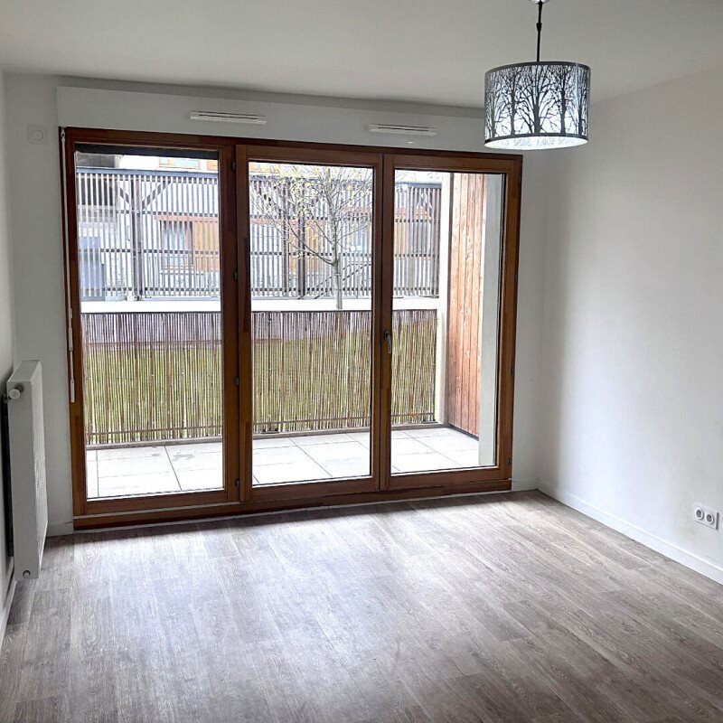 Appartement à louer, 27m², Menucourt