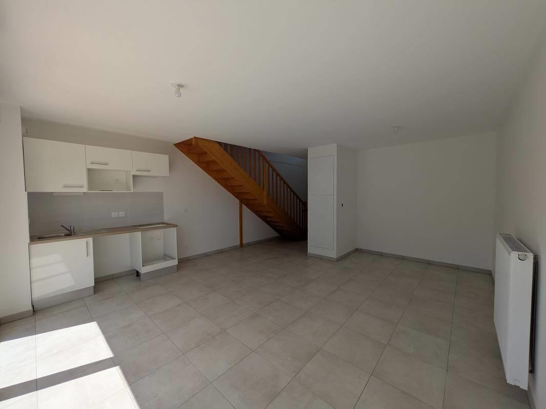 Appartement à louer, 91m², Léognan