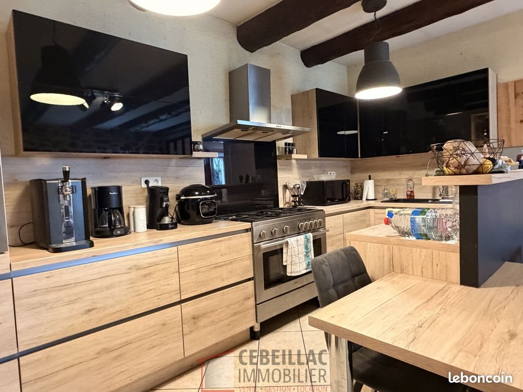 Maison à vendre, 200m², Valuéjols