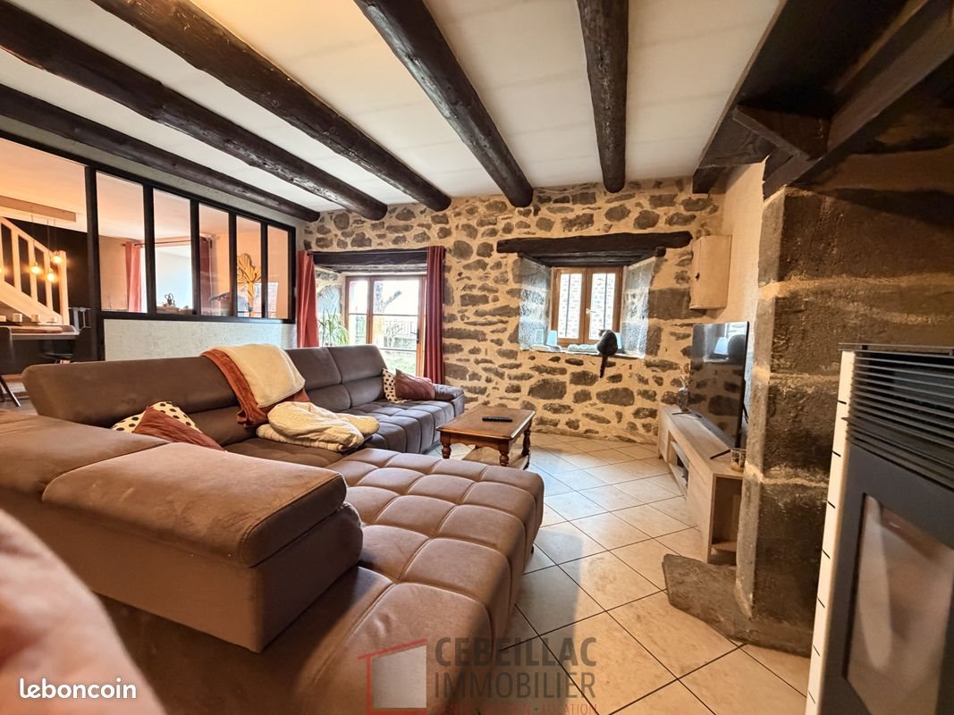 Maison à vendre, 200m², Valuéjols