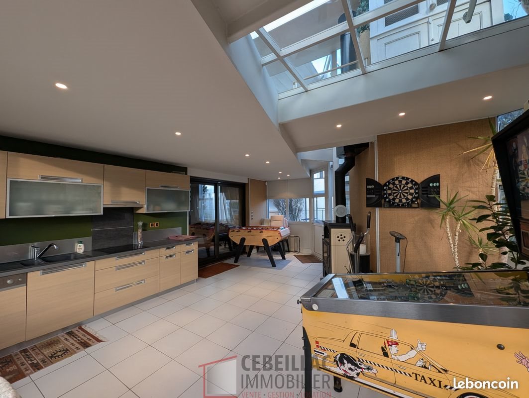 Maison à vendre, 230m², Aubière