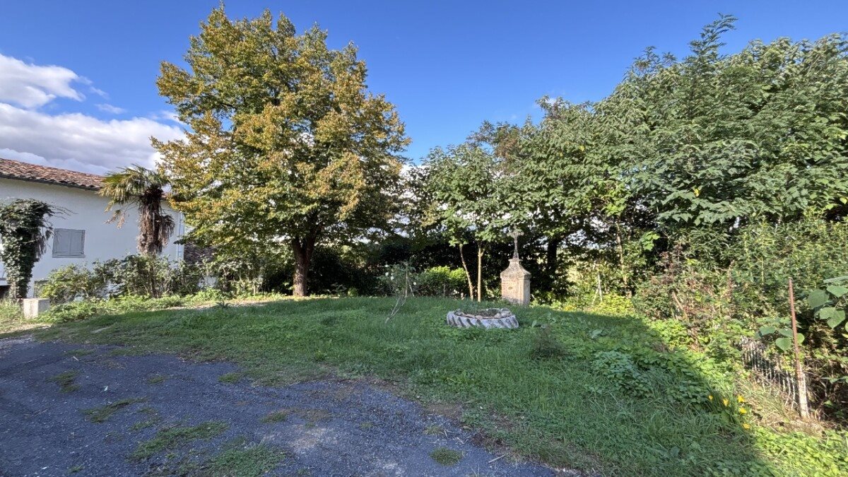 Maison à louer, 68m², Labessière-Candeil