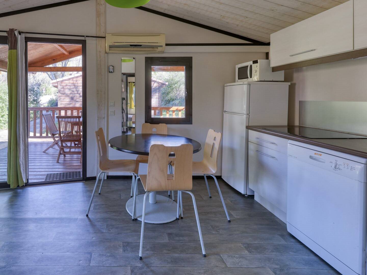 Maison à louer, 35m², Solliès-Toucas