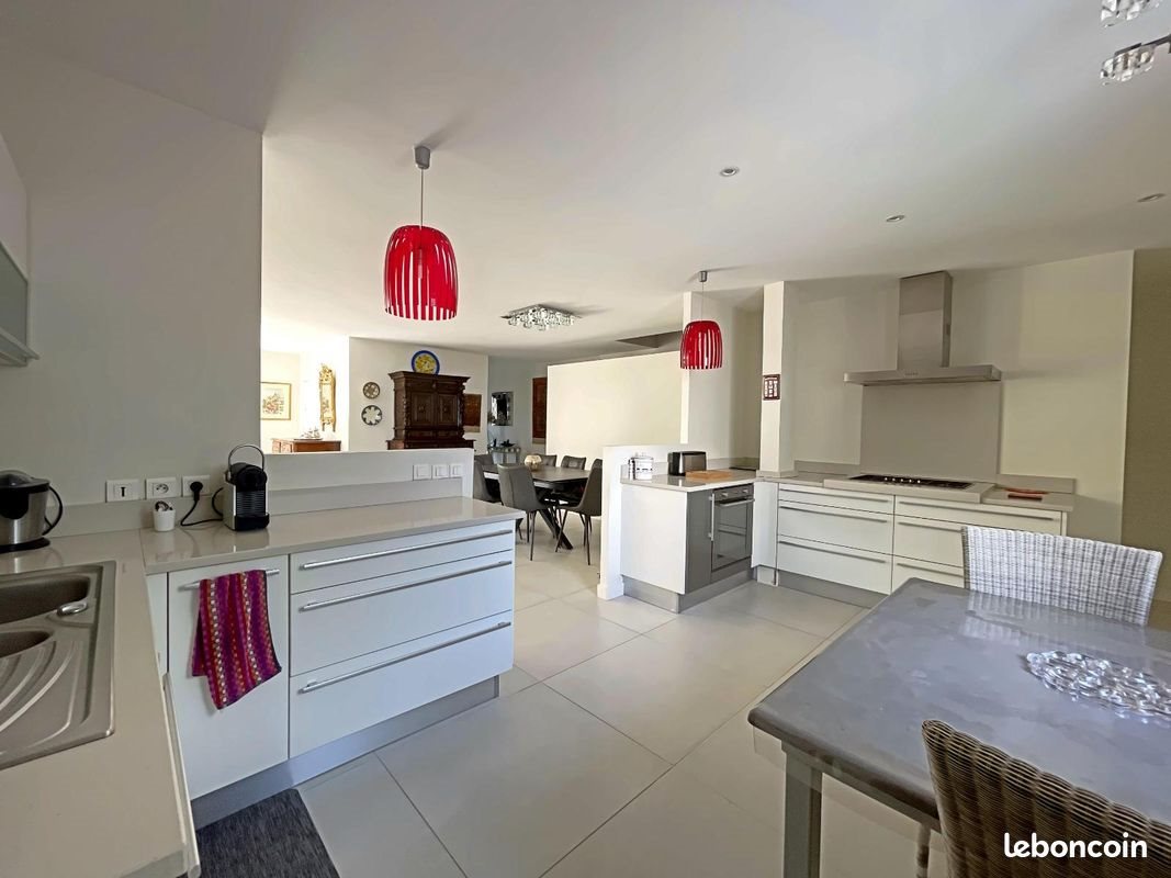 Maison à vendre, 190m², Saint-Etienne