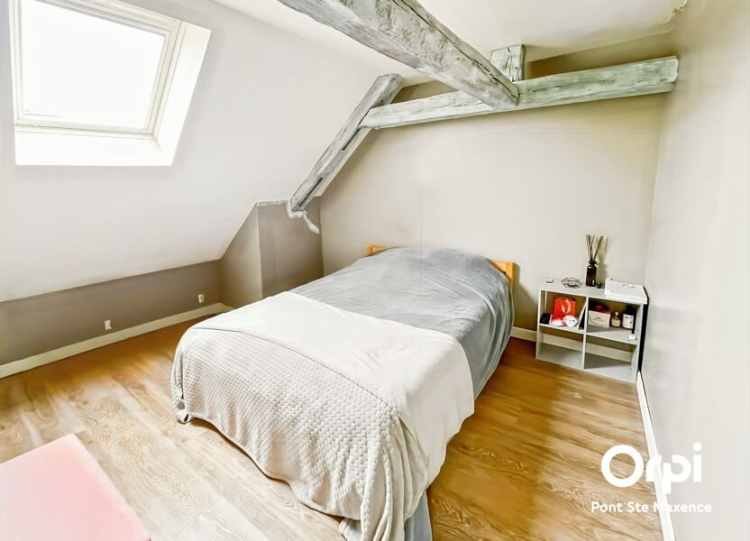 Appartement à vendre, 33m², Pont-Sainte-Maxence