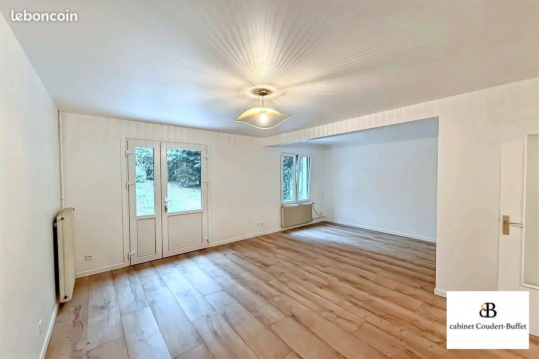 Maison à louer, 90m², Cosne-Cours-sur-Loire