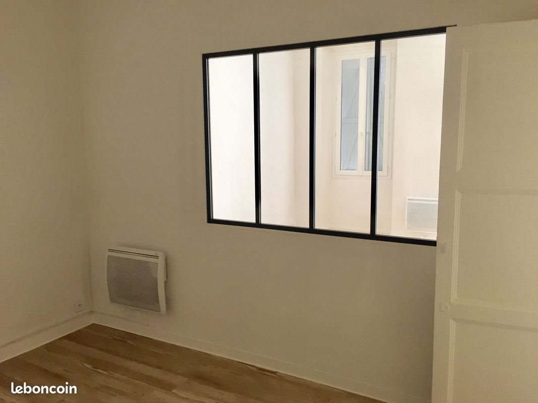 Appartement à louer, 40m², Marseille 4ème