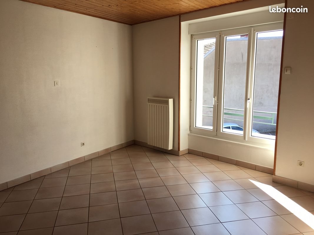 Appartement à louer, 51m², Saint-Vit