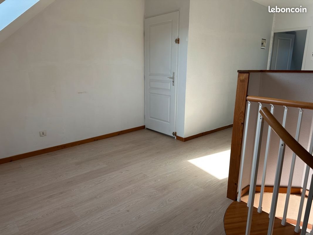 Appartement à louer, 51m², Saint-Vit