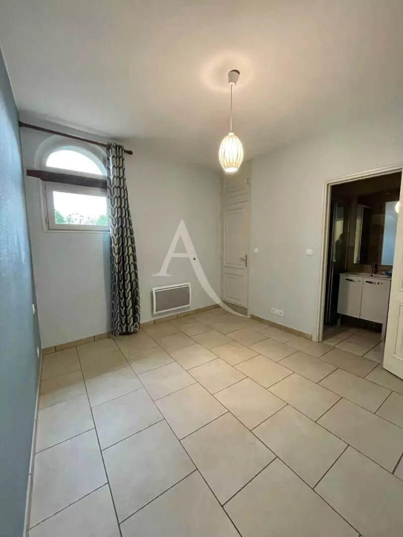 Appartement à louer, 31m², L'Isle-Jourdain