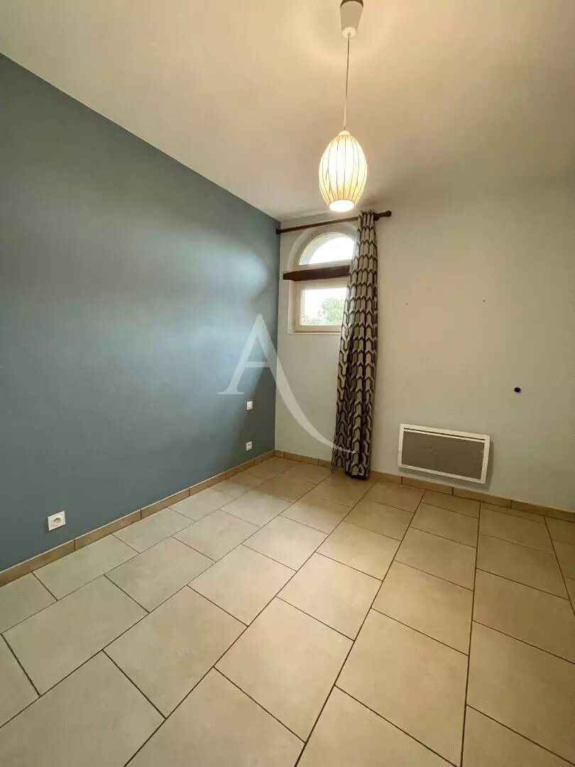 Appartement à louer, 31m², L'Isle-Jourdain