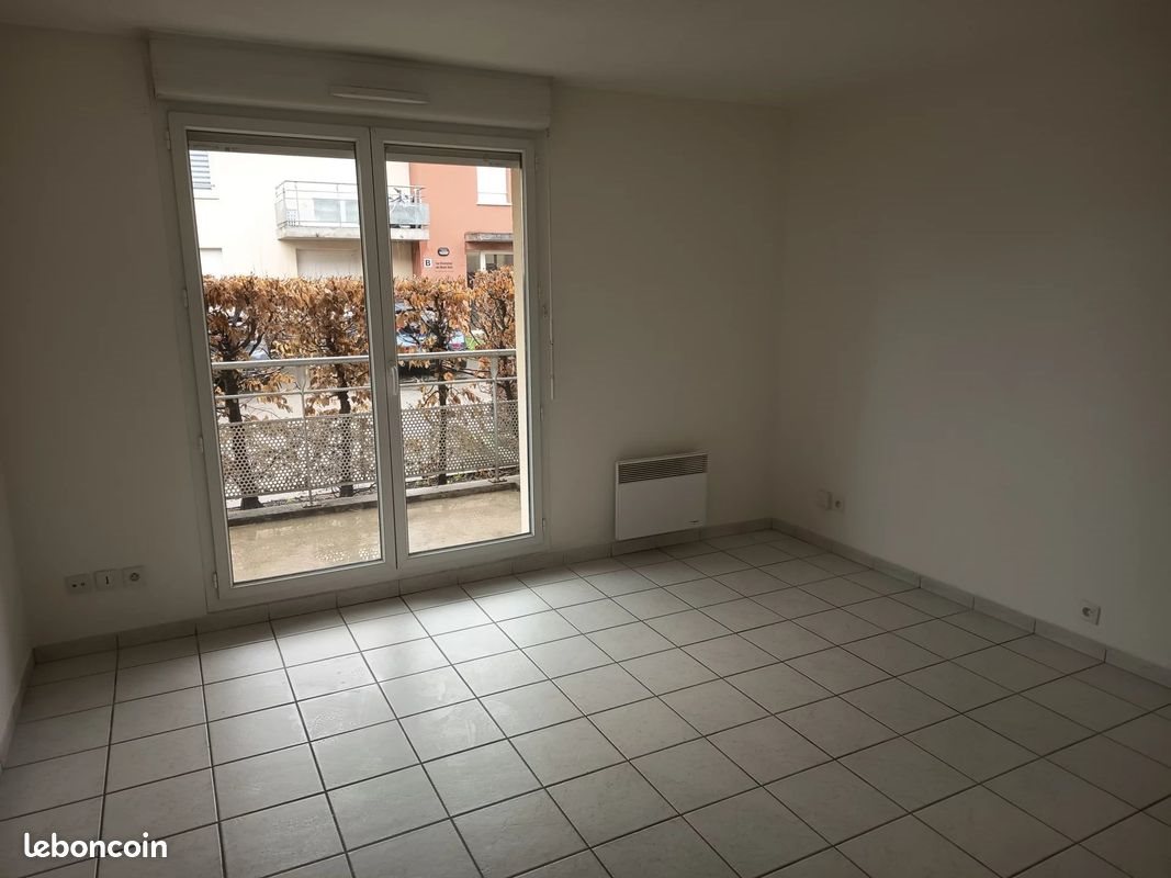Appartement à louer, 23m², Grugies