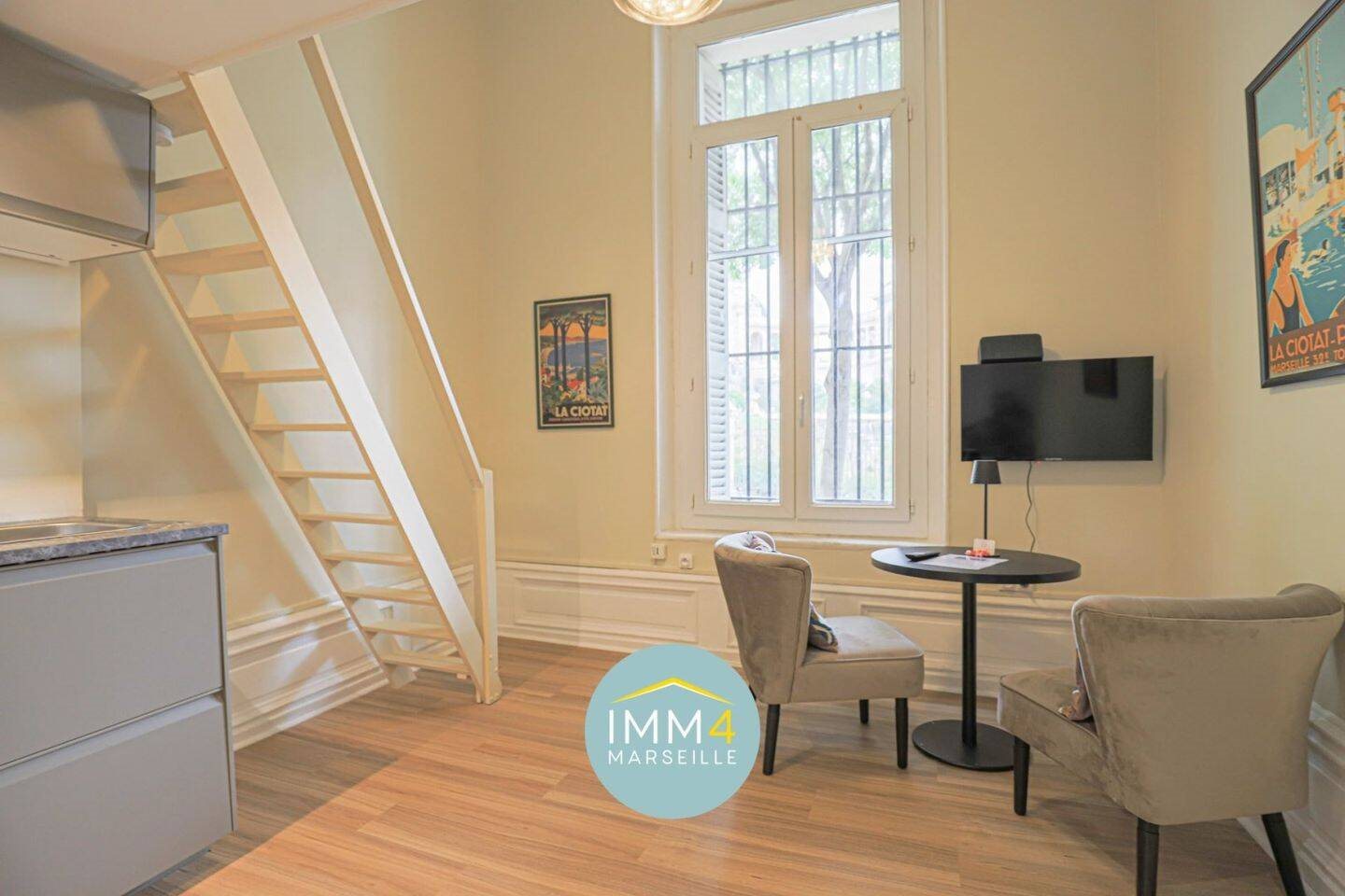 Appartement à louer, 24m², Marseille 4ème