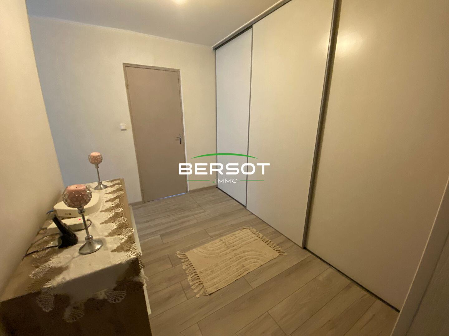 Compra: Apartamento (70000)