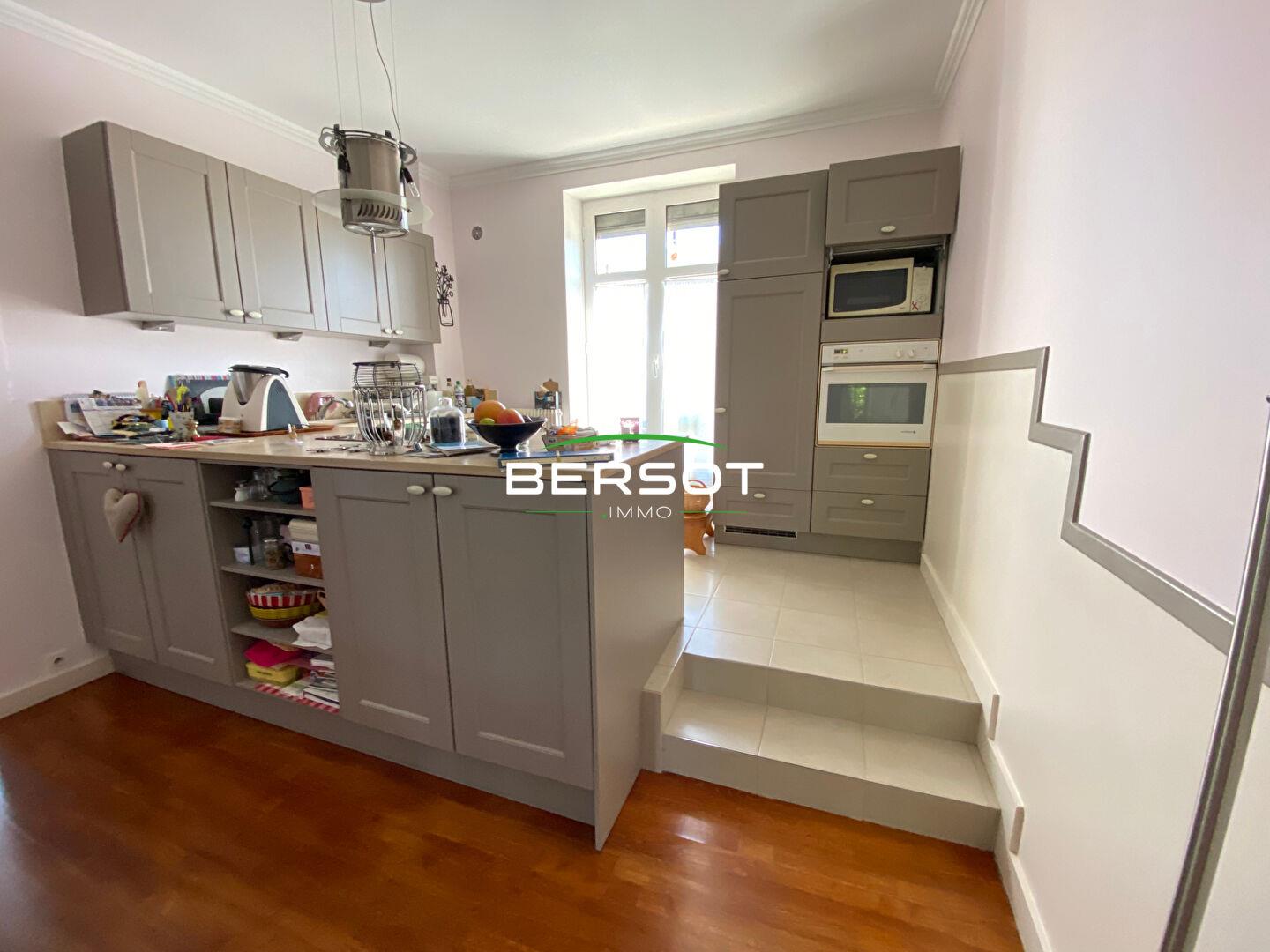 Appartement à vendre, 135m², Besançon
