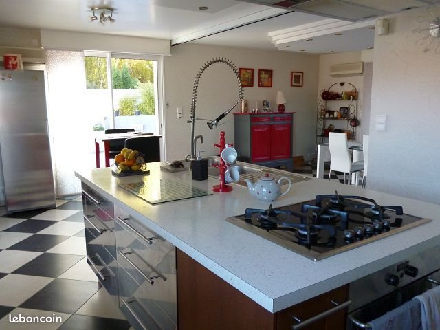 Maison à louer, 245m², Ceyrat