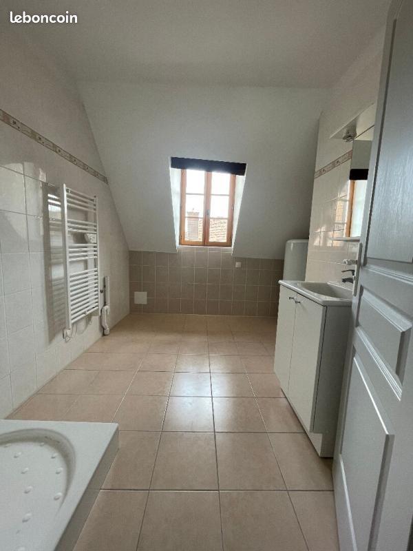 Appartement à louer, 60m², Nonancourt