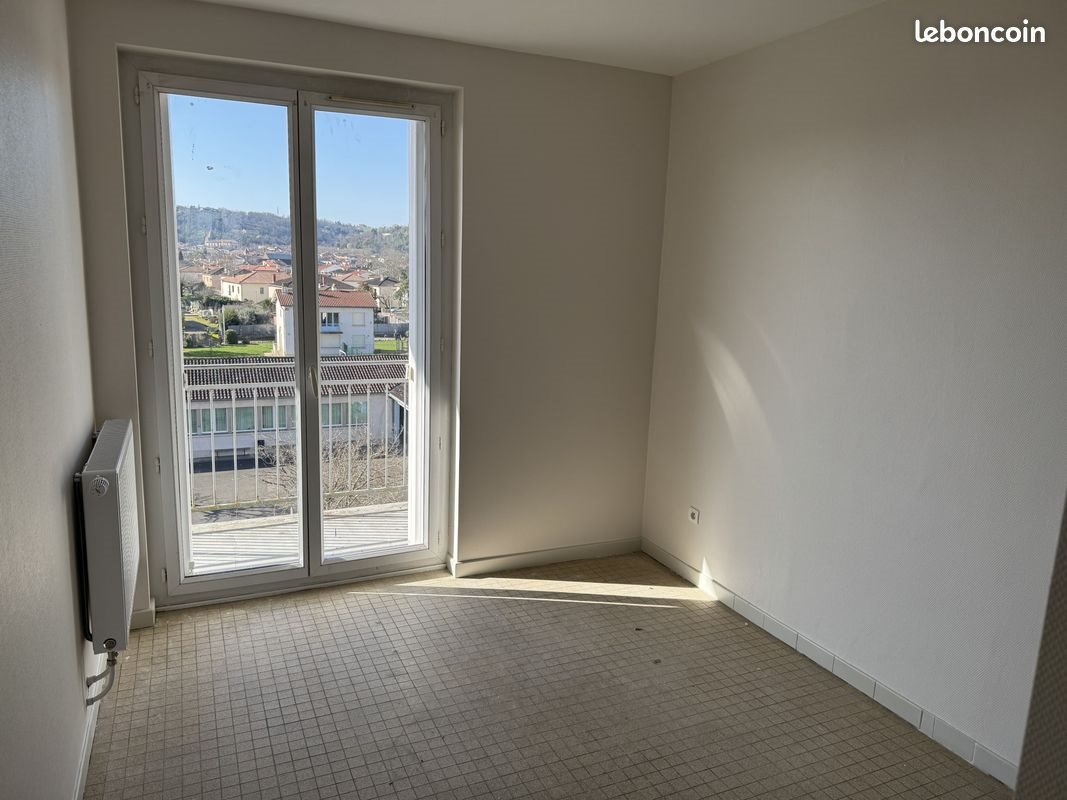 Appartement à louer, 87m², Moissac