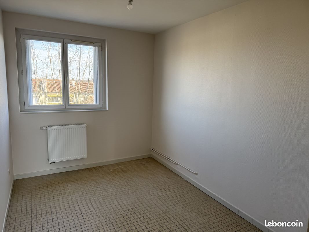 Appartement à louer, 87m², Moissac