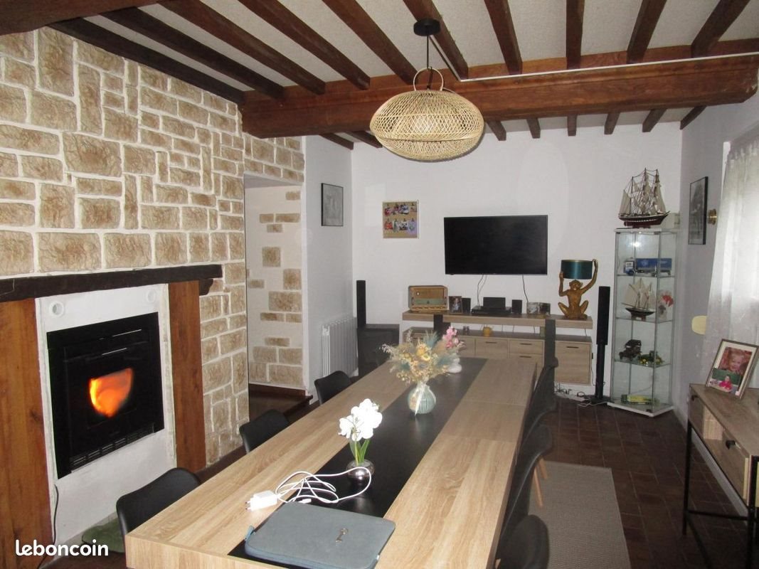 Maison à louer, 90m², Carentan