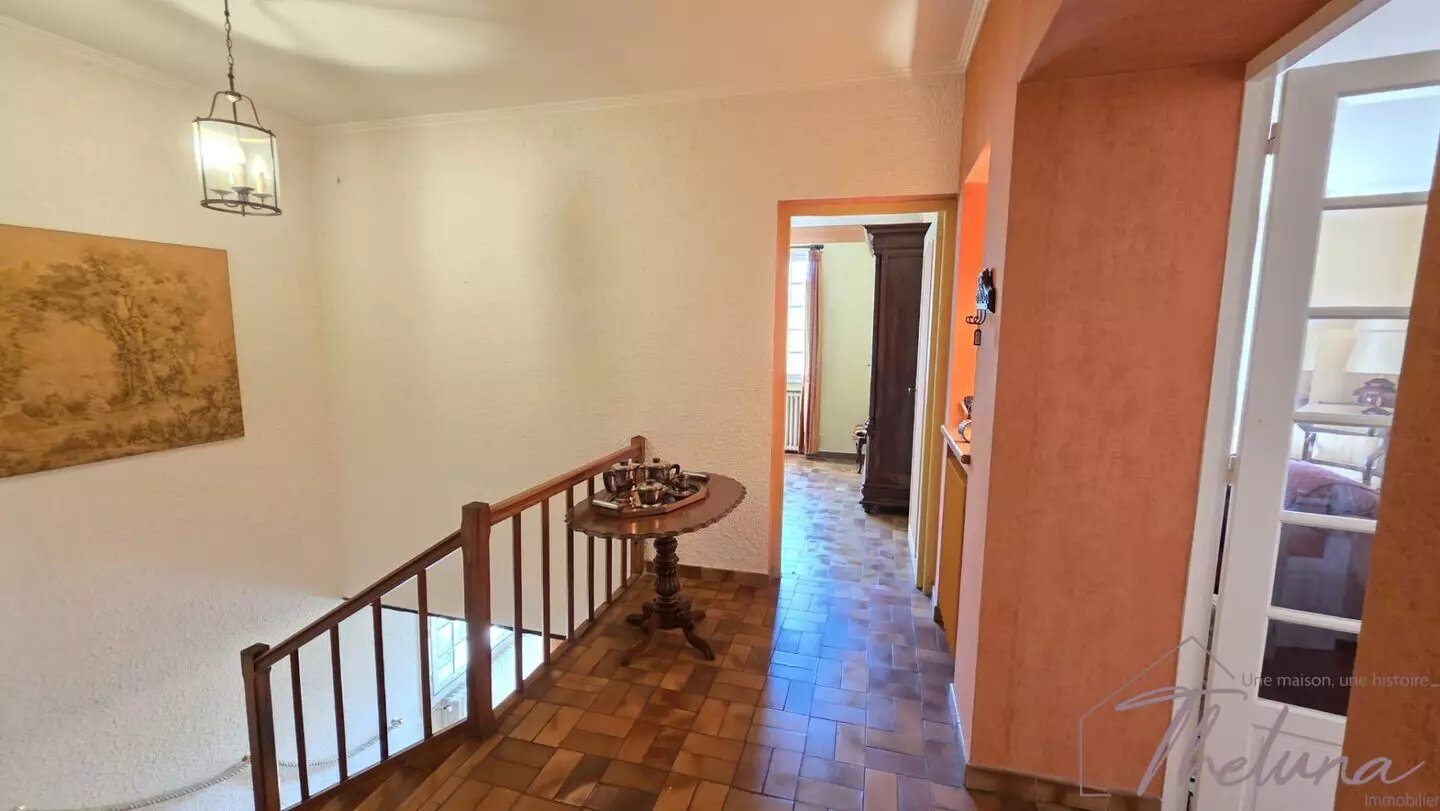 Maison à vendre, 265m², Nîmes