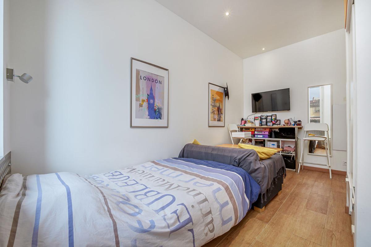 Appartement à louer, 17m², Marseille 1er