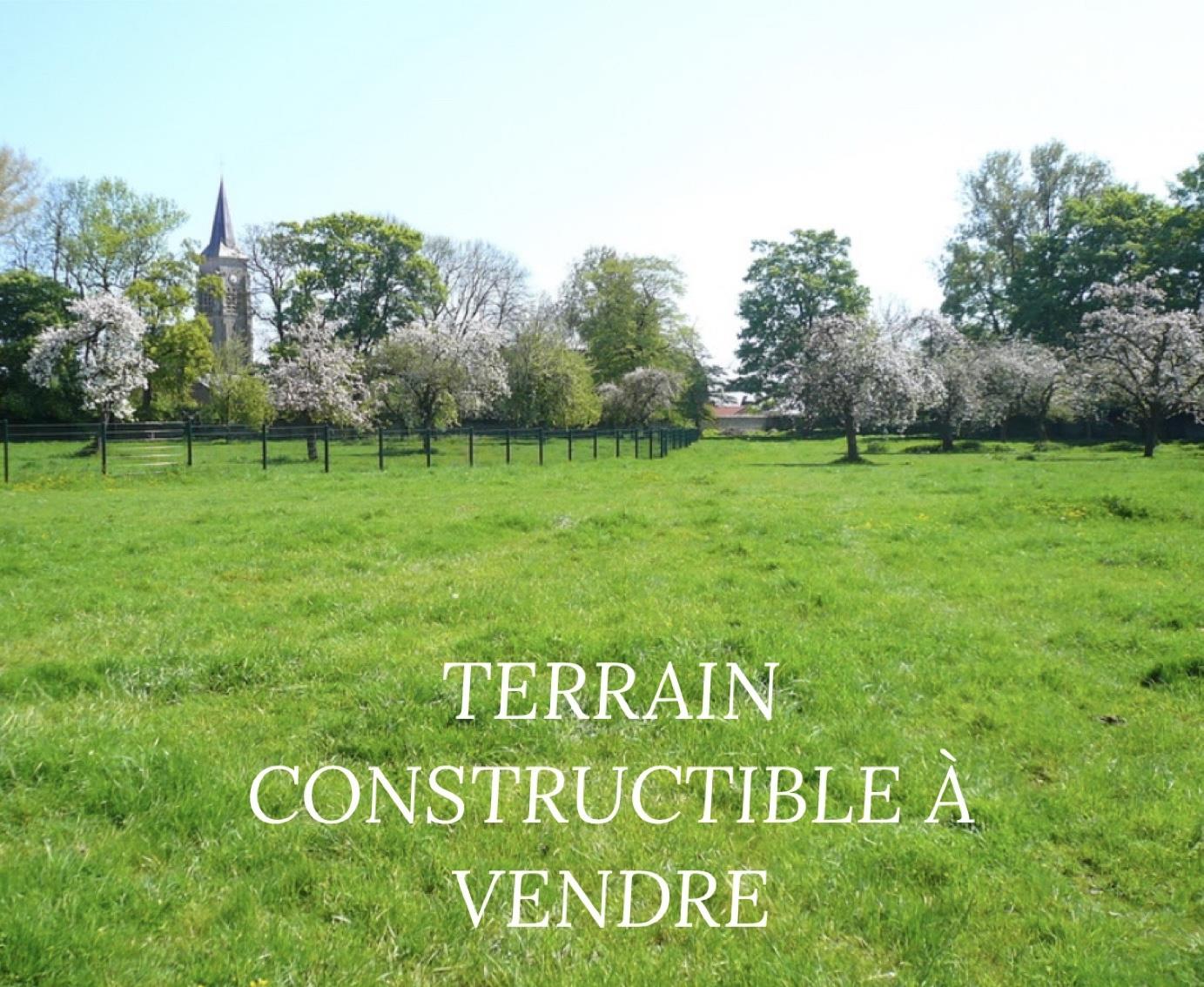 34120 Lézignan-La-Cèbe building plot of 469 m2 with services