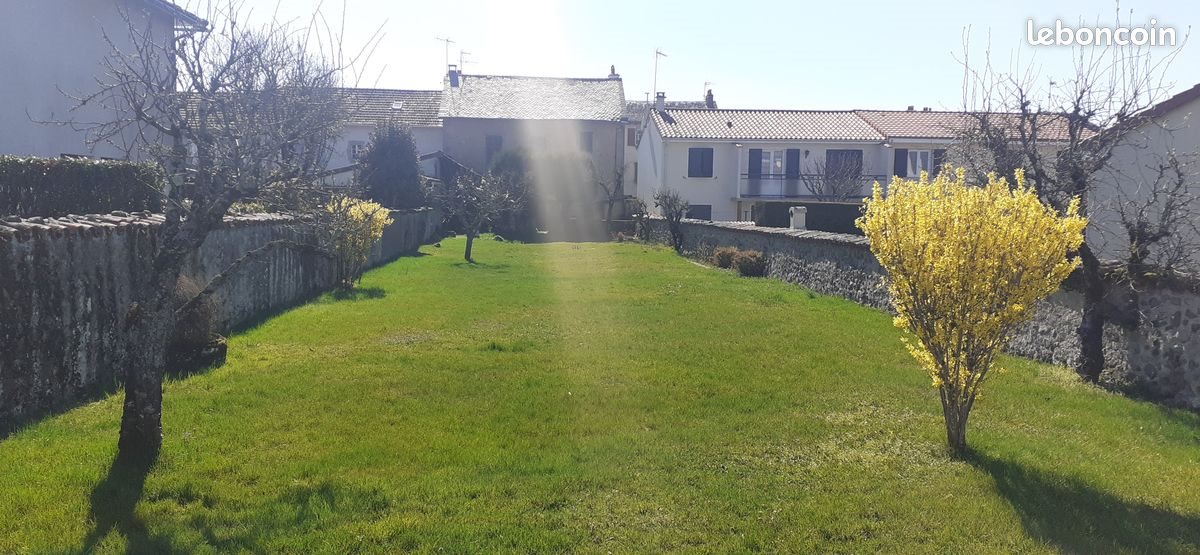 Maison à vendre, 135m², Arpajon-sur-Cère