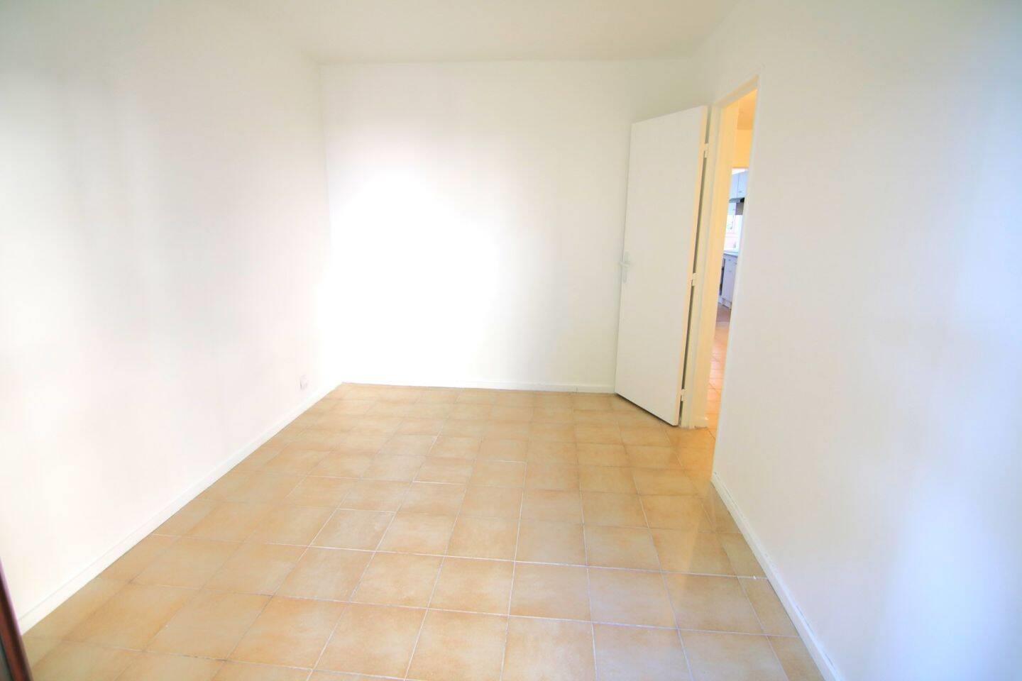 Appartement à louer, 95m², Marseille 10ème