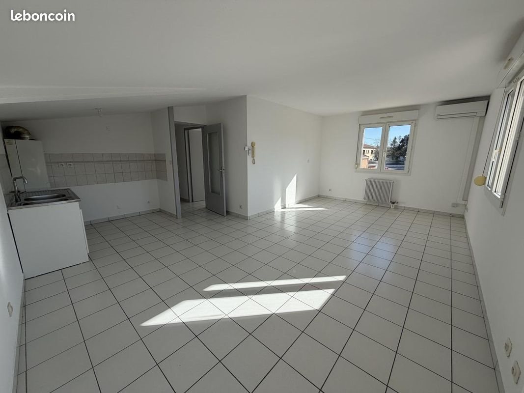 Appartement à louer, 83m², Pierrelatte