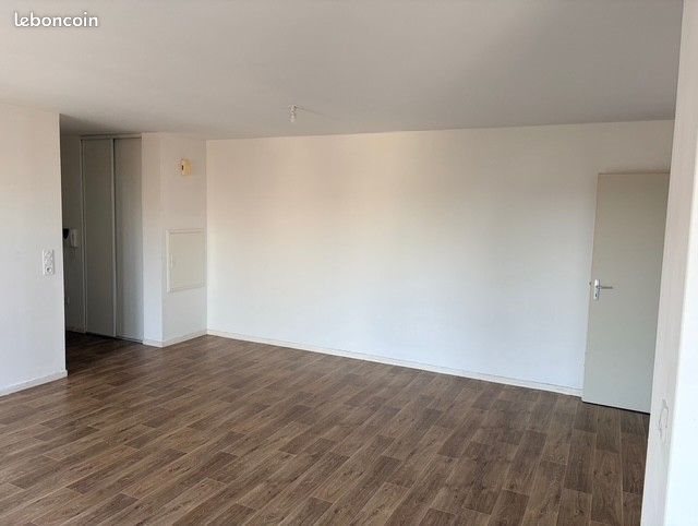 Appartement à louer, 85m², Louvroil
