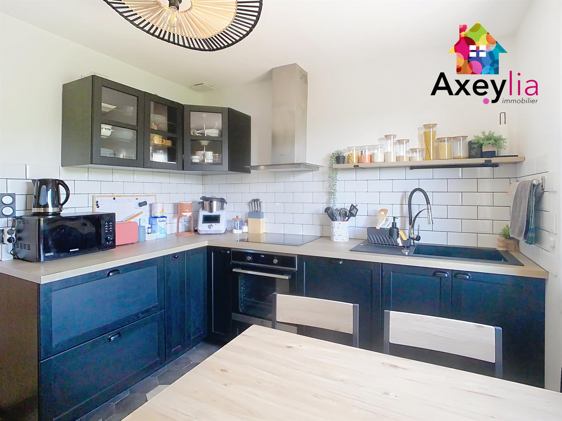 A Vendre- Saint-André D'apchon- Maison Sur Terrain De 2005 M2