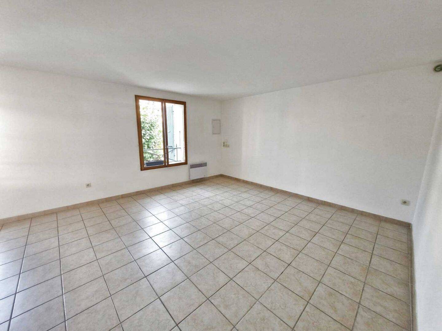 Appartement à louer, 62m², Saint-Laurent-d'Aigouze