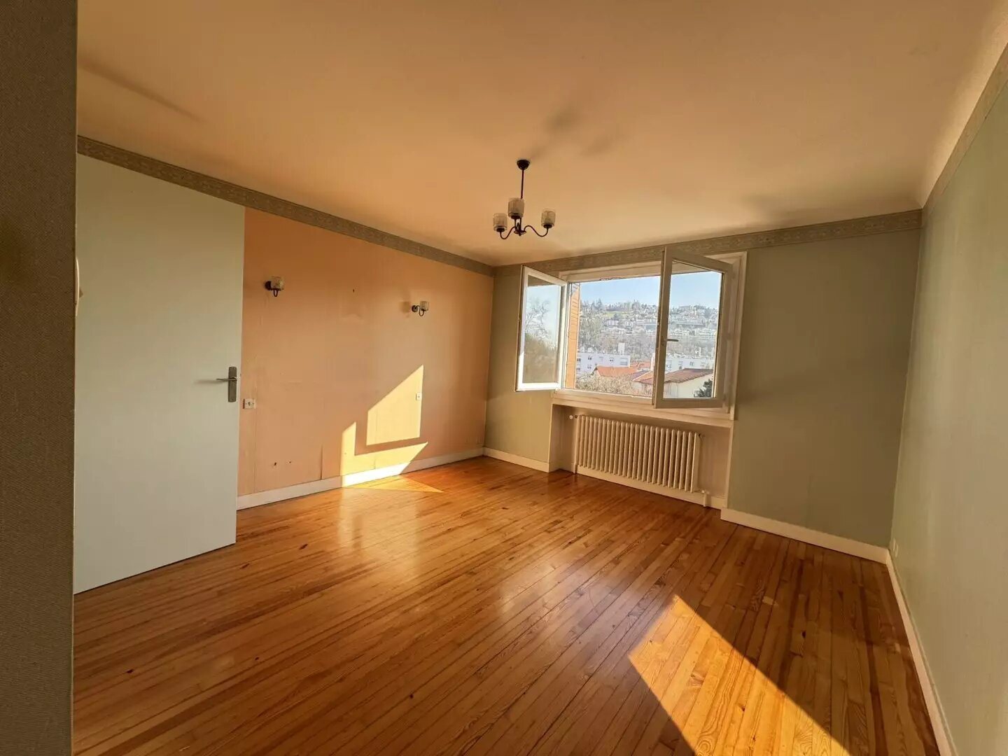 Appartement à vendre, 79m², Saint-Priest-en-Jarez
