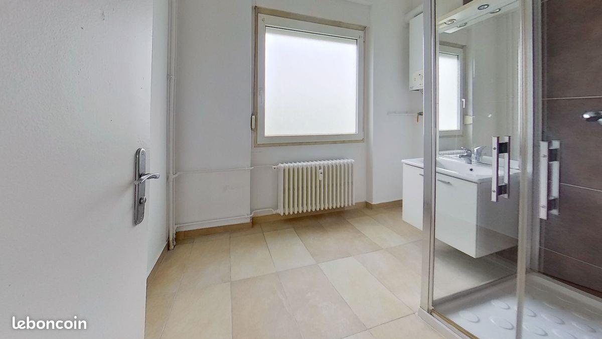 Appartement à louer, 71m², Farébersviller