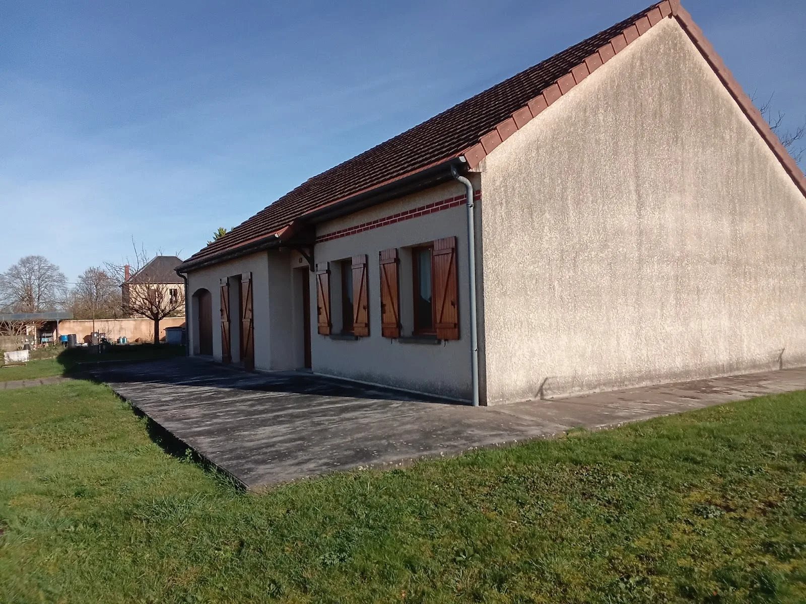 Maison à louer, 87m², Nérondes