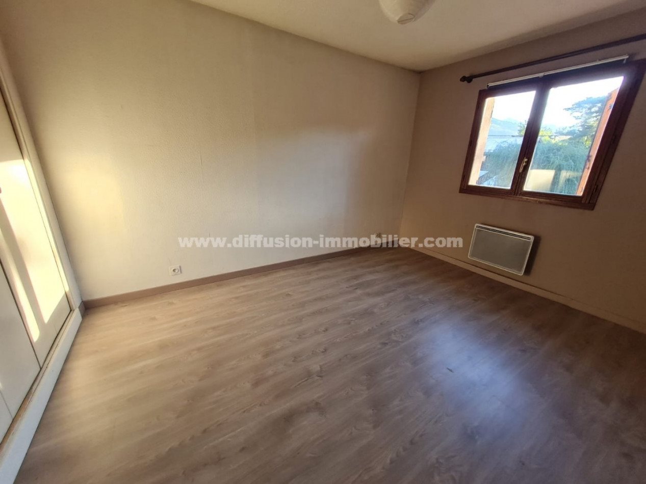 Appartement à vendre, 76m², Saint-Pons