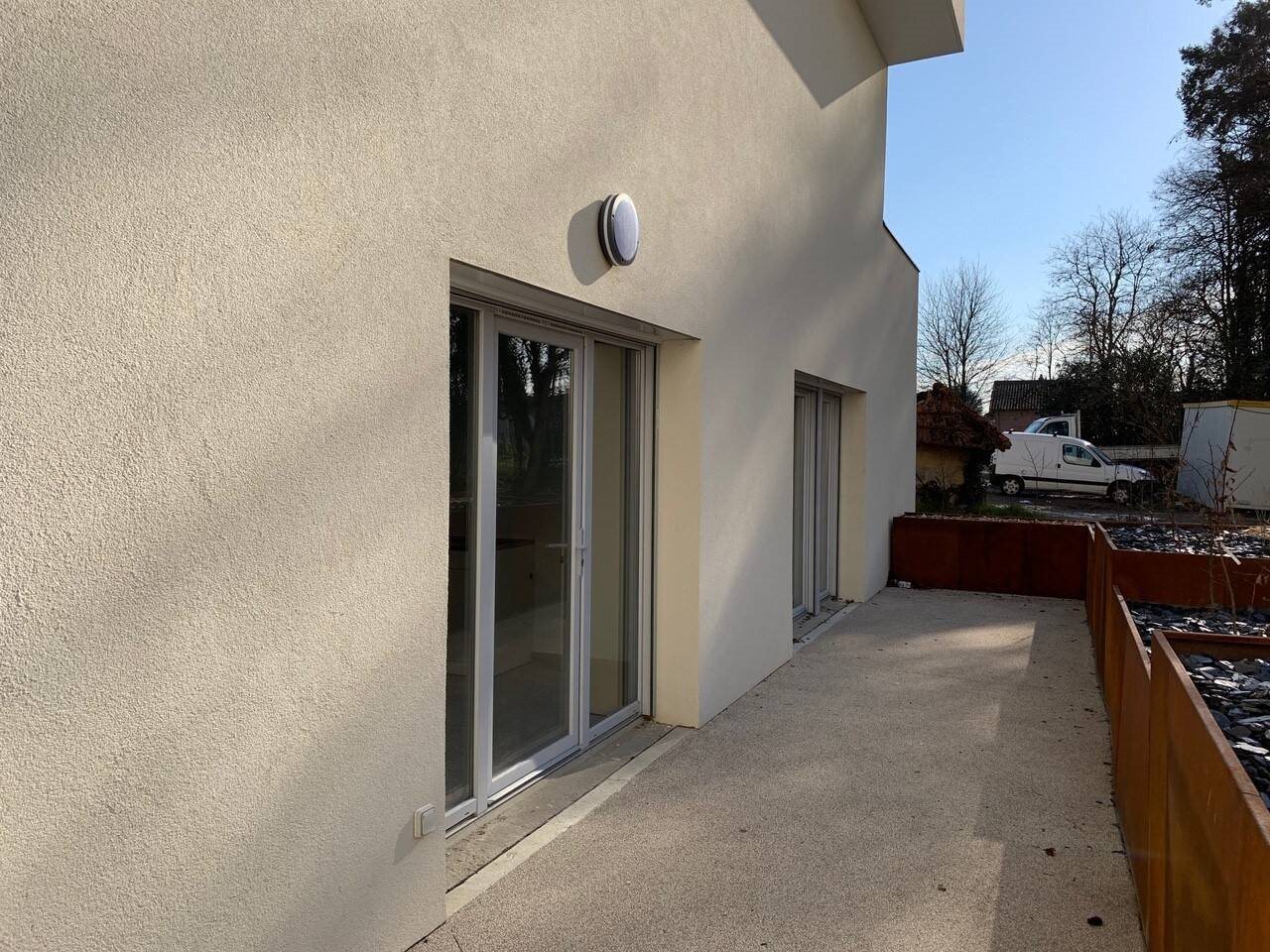 Appartement à louer, 72m², Belleville