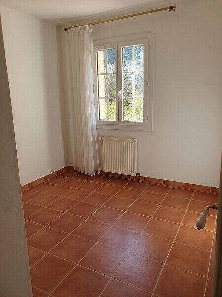 Maison à louer, 110m², Aups