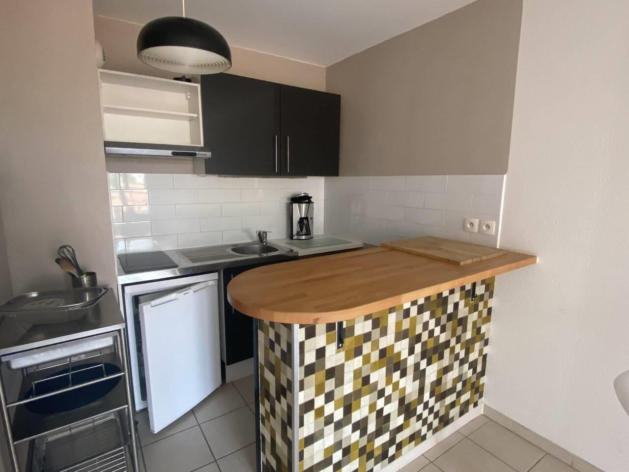 Appartement à louer, 40m², Nîmes