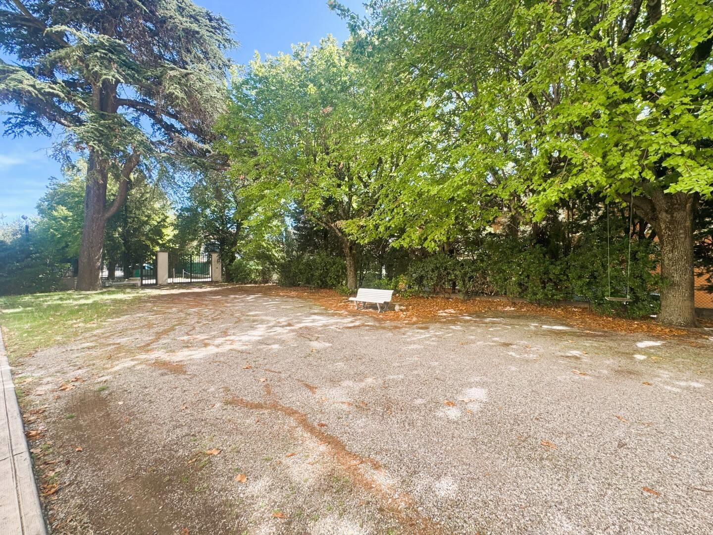 Appartement à louer, 85m², Aix-en-Provence