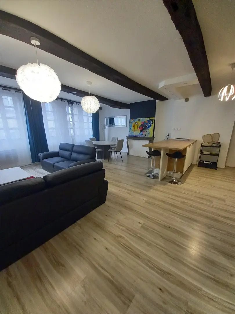 Appartement à louer, 77m², Besançon